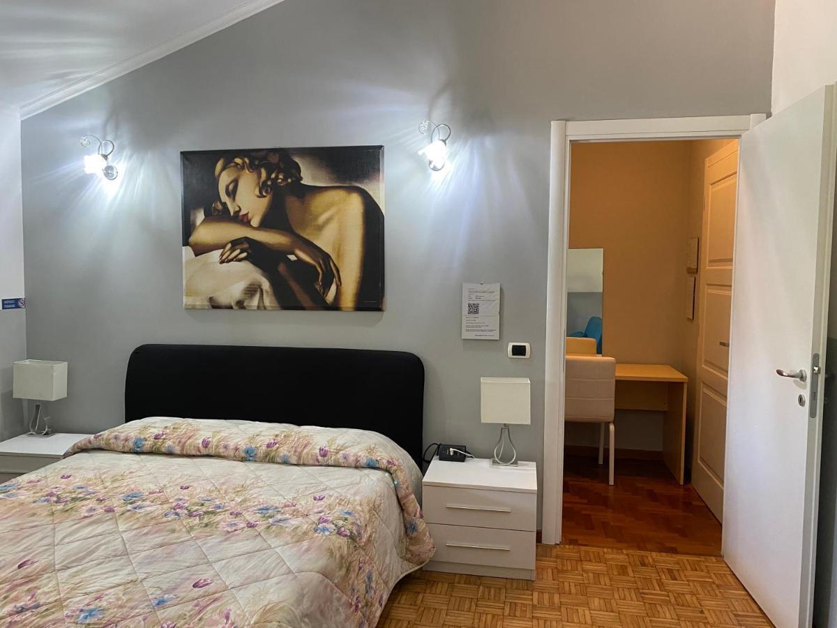 Villagio B&B Фраскаті Екстер'єр фото